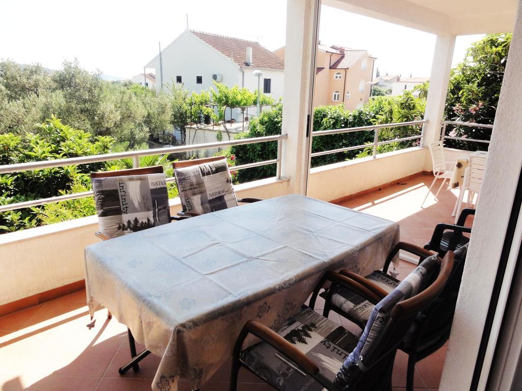 Villa Tina 로고즈니차 외부 사진