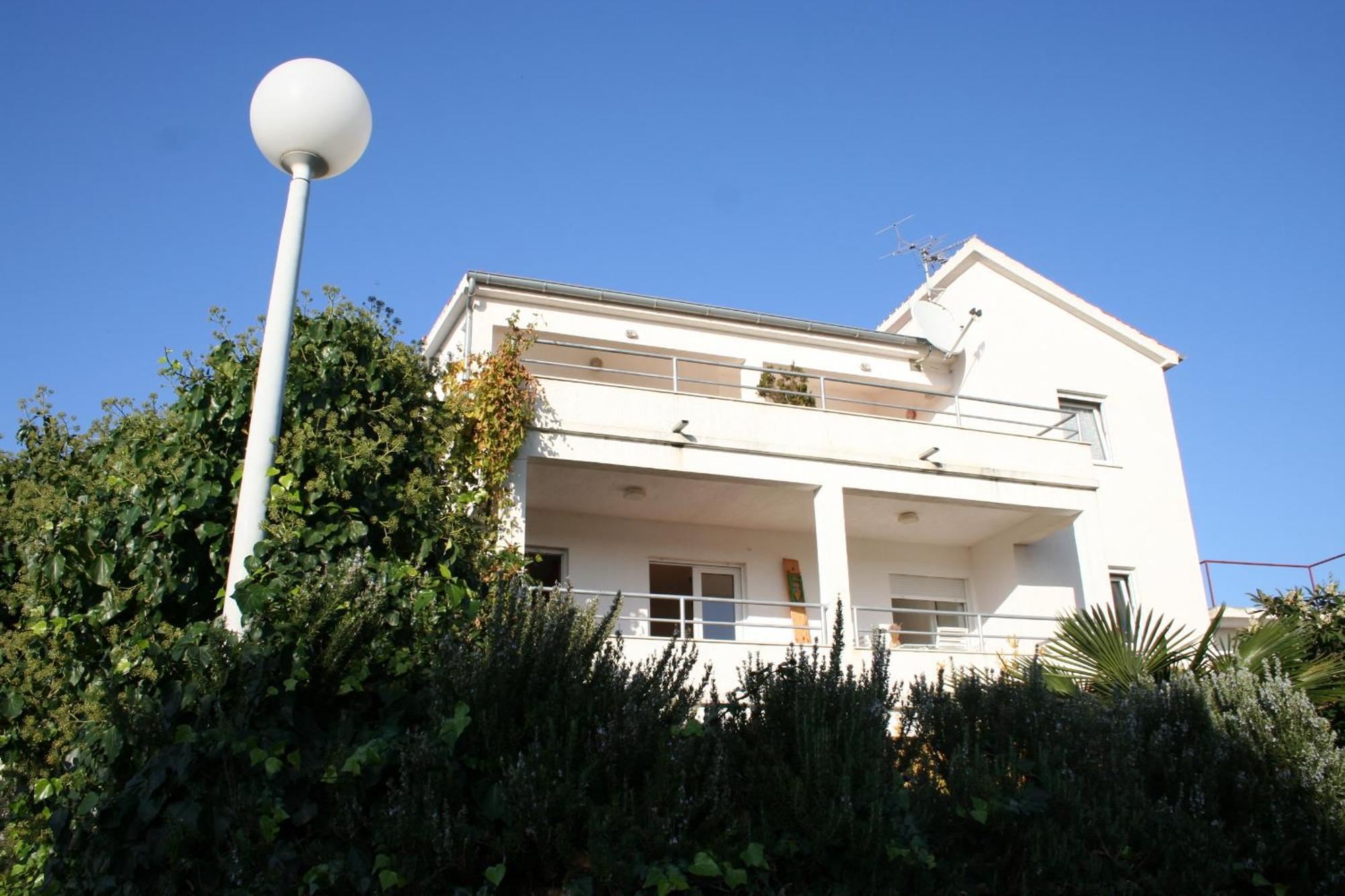 Villa Tina 로고즈니차 외부 사진