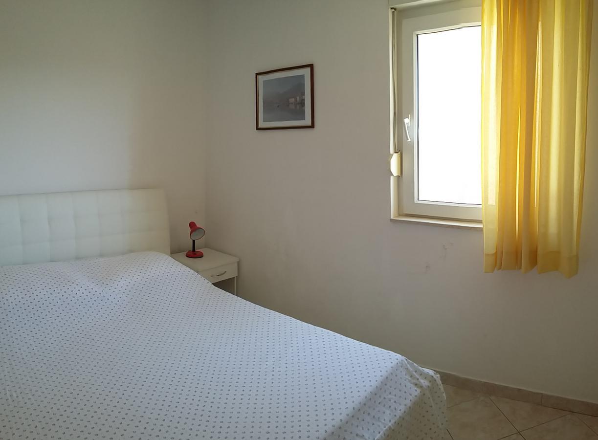 Villa Tina 로고즈니차 외부 사진
